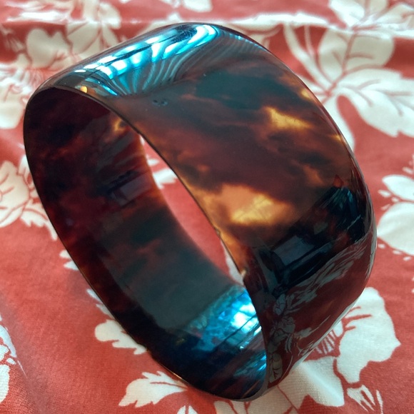 Tortuga Tortoise shell bangle about 3 in dia - Picture 6 of 9